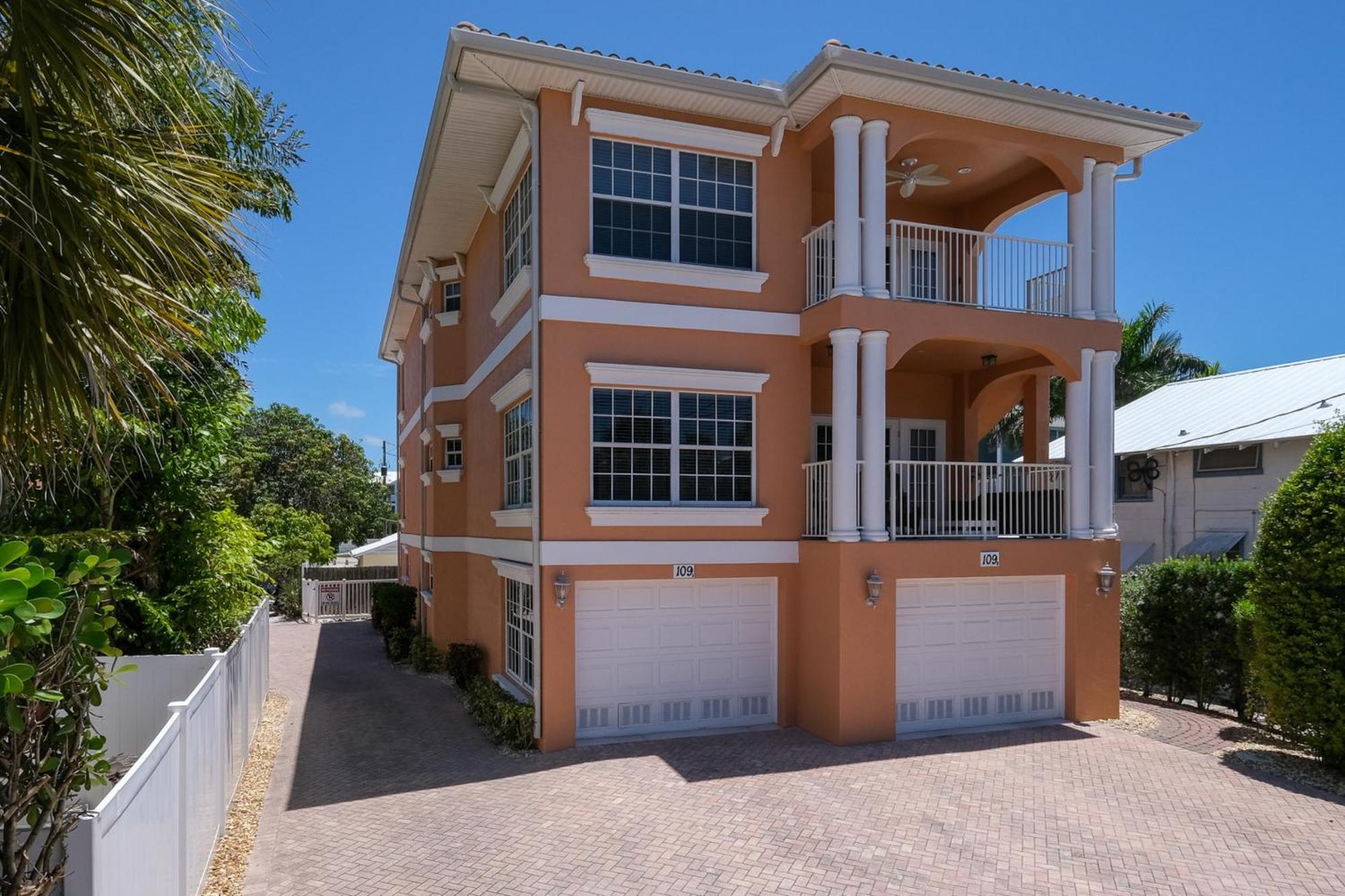 Hibiscus Hideaway Condo Walk To Historic Bridge St Bradenton Beach Esterno foto