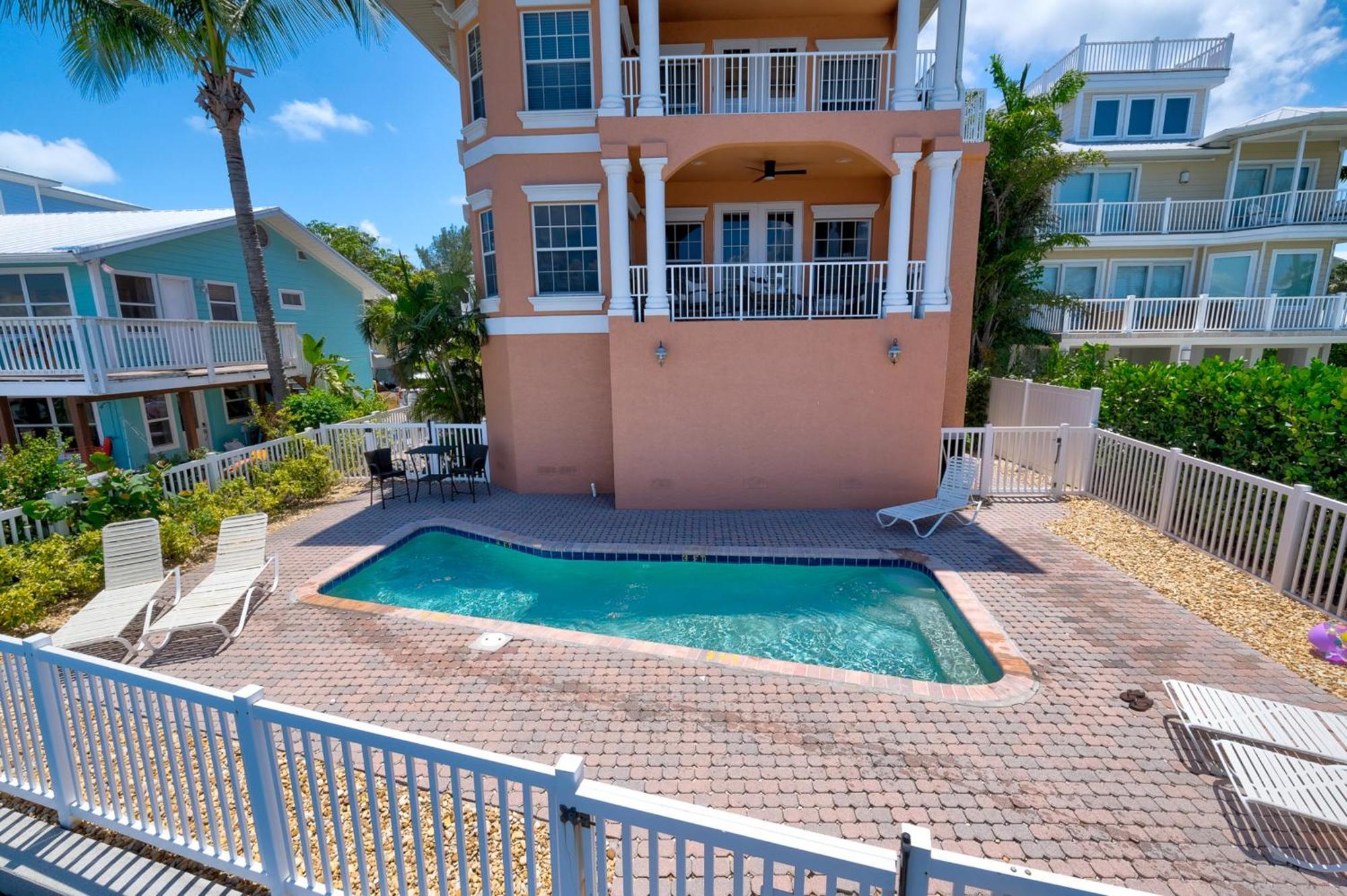 Hibiscus Hideaway Condo Walk To Historic Bridge St Bradenton Beach Esterno foto